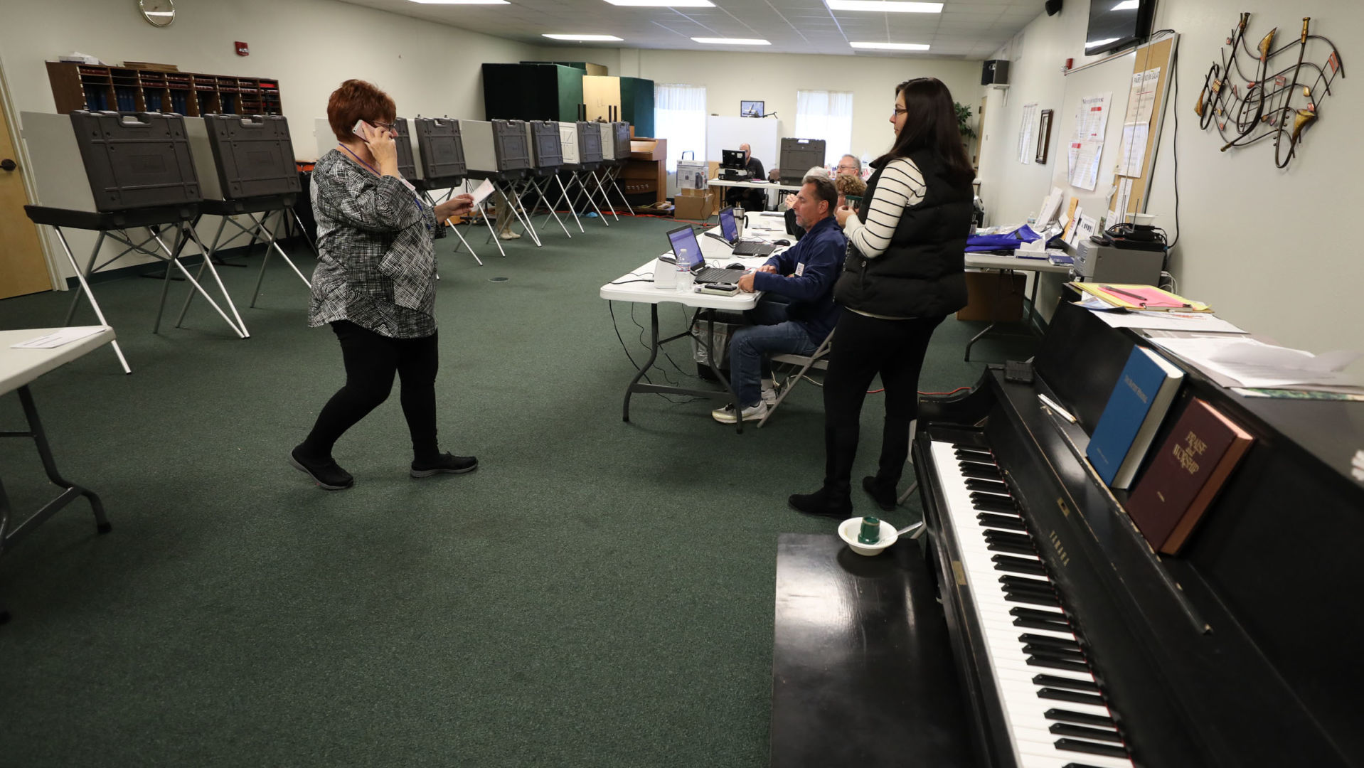 Tabernacle Baptist Church poll site 11.6.18.jpg